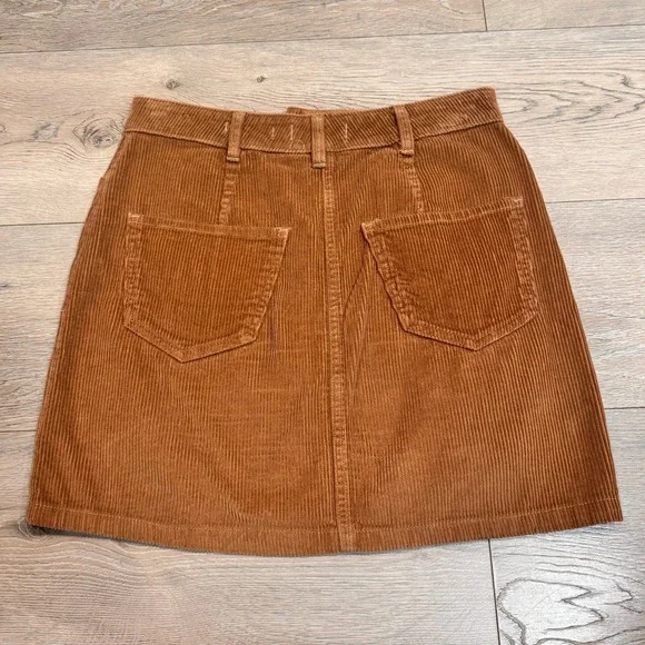 Hollister Ultra High Rise Corduroy Mini Skirt Camel Size 7 Cotton - Picture 2 of 5